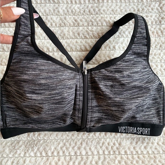 Victoria Sport Other - Victoria Sport Gray Zip-Front Sports Bra